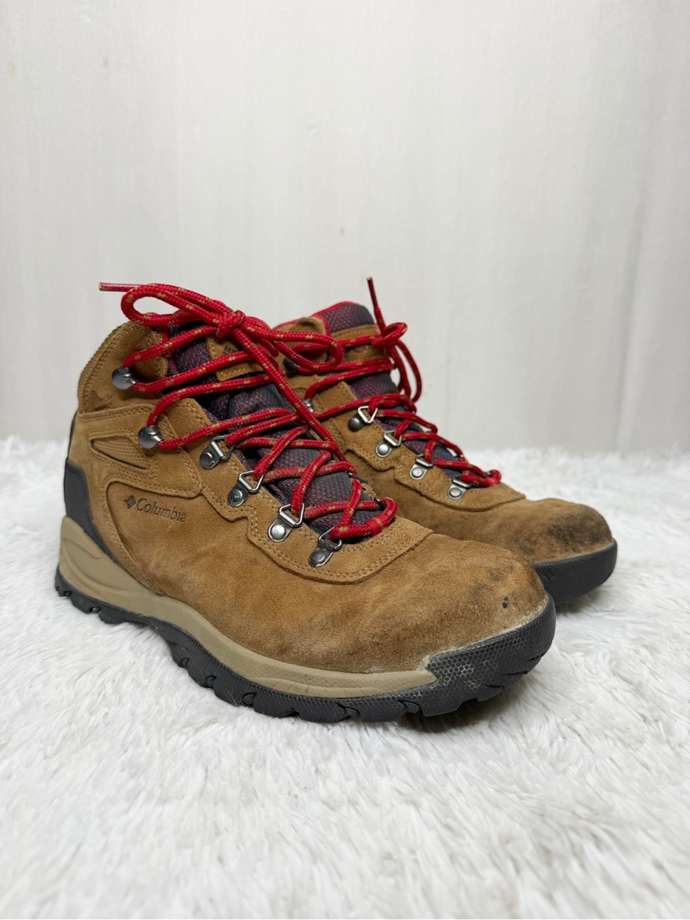 COLUMBIA / Newton Ridge amped waterproof hiking boots / 10